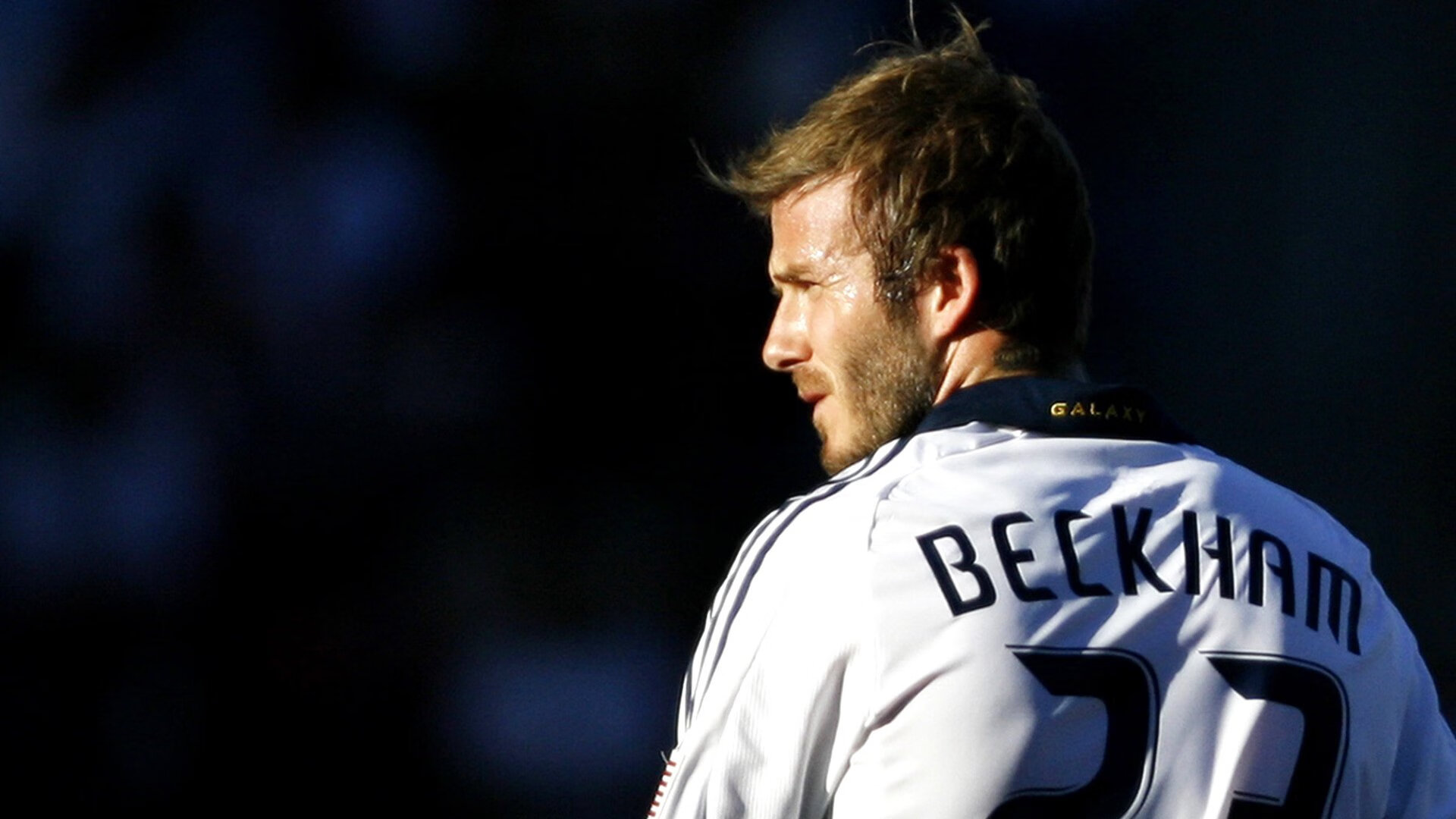 开云体育中心-绿茵变奏曲，阿贾克斯替补席上的致命音符，本泽马防线的黄昏，致命变奏，阿贾克斯奇兵击碎本泽马防线