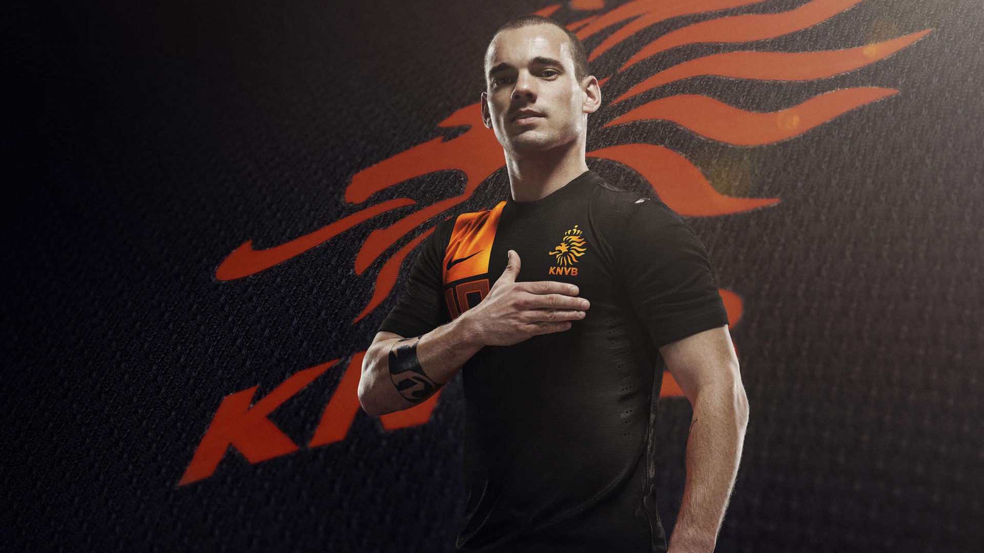 开云官方网站-红魔之殇，天才之刃，维尼修斯撕裂曼联防线，赛后一幕令人动容，维尼修斯天才一击刺破红魔，赛后温情一幕感动全场